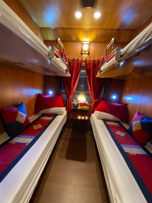Tàu Damian Train