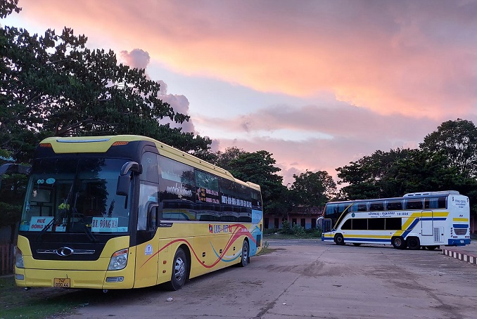 Xe bus Hà Nội đi Nong Khiaw Lào