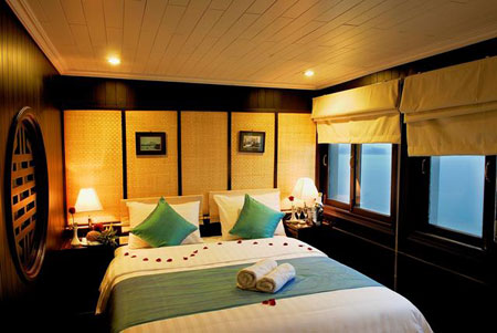 Du thuyền Bhaya Classic 2 Ngày 1 Đêm