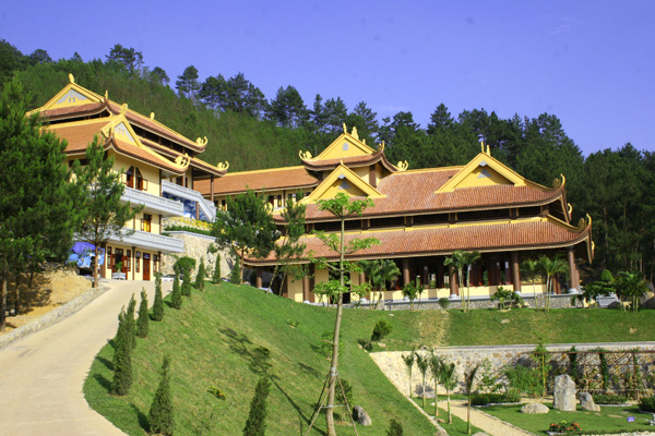 Tour du lịch Thiền viện Trúc Lâm Tây Thiên - Tam Đảo 1 ngày